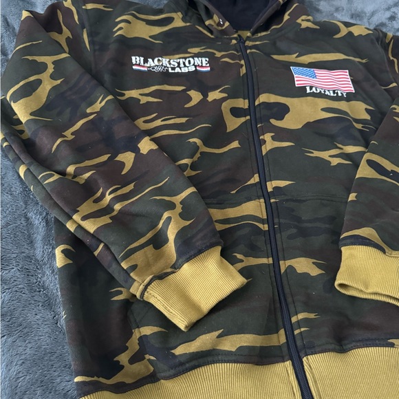 FULL SET (BLACKSTONE LABS) HOODIE WITH SWEAT PANTS. Awesome condition! - Picture 8 of 16